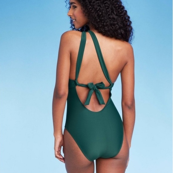 Shade & Shore Women’s One Shoulder Plunge Neck One Piece Swimsuit NWT - Picture 2 of 6